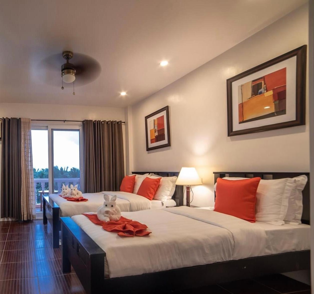 Amboy Hometel Баско Экстерьер фото