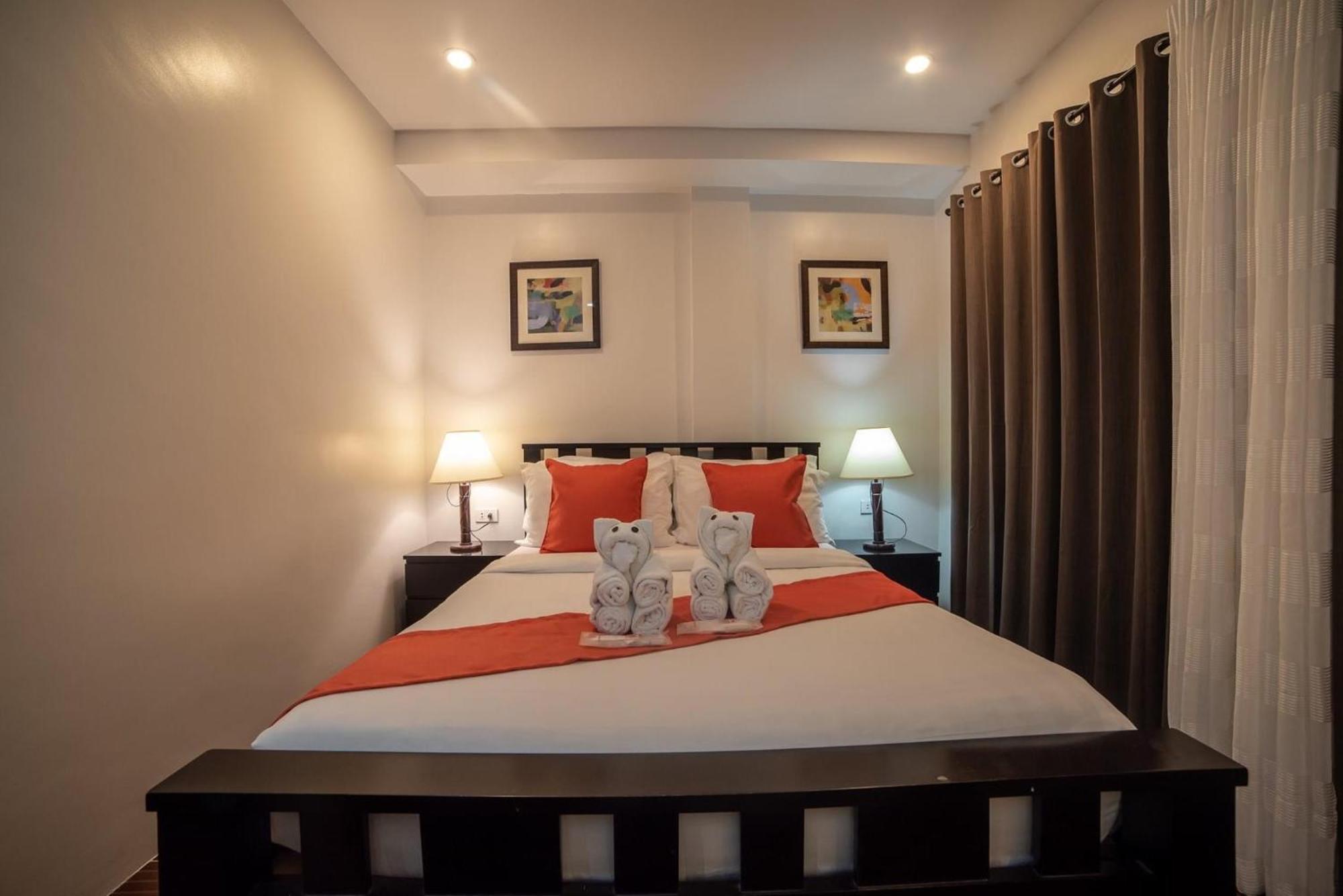 Amboy Hometel Баско Экстерьер фото
