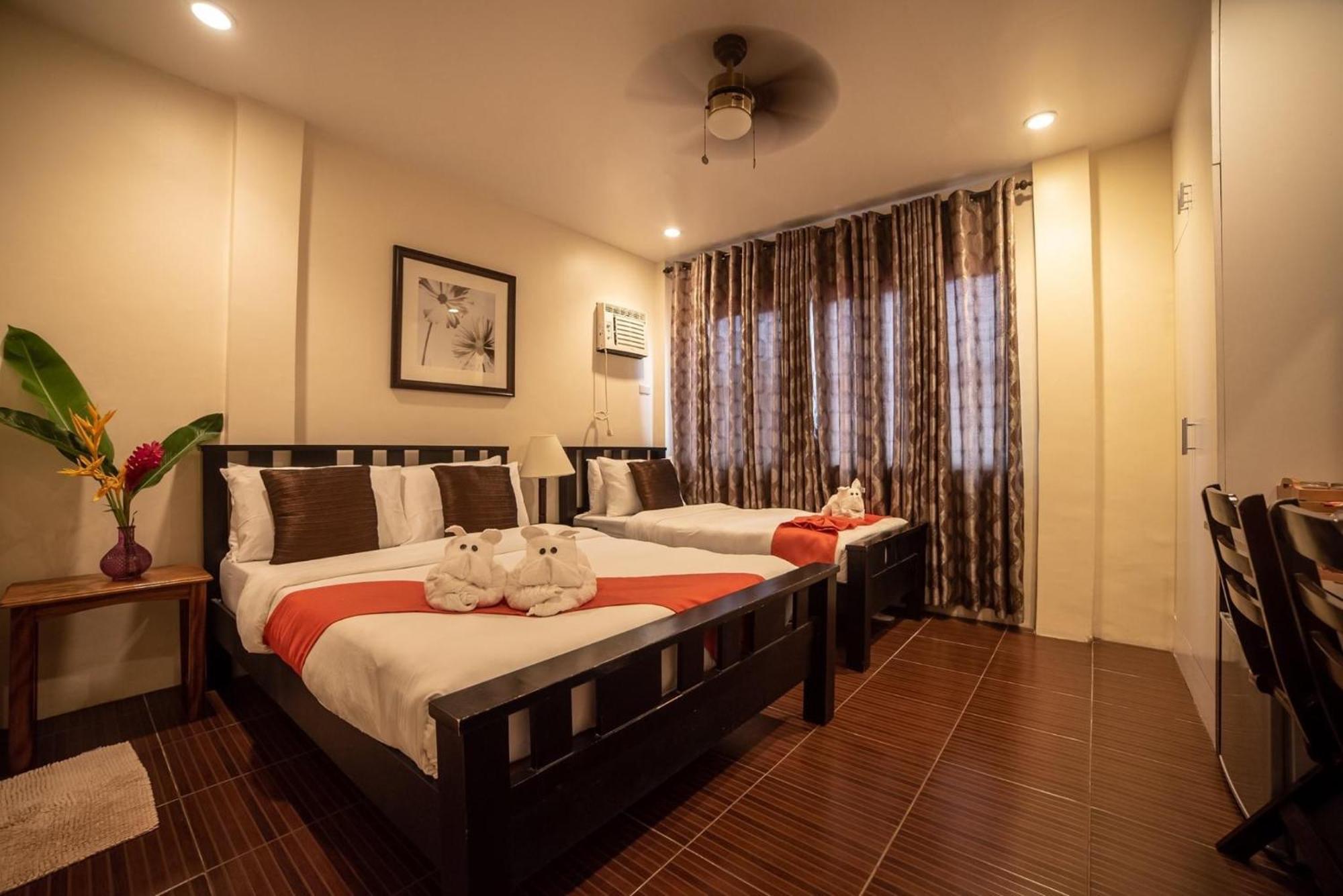 Amboy Hometel Баско Экстерьер фото