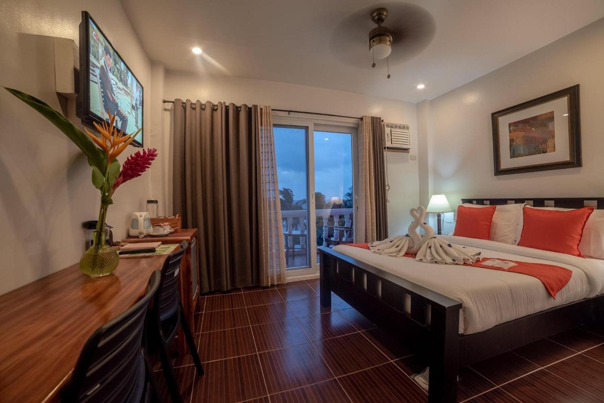Amboy Hometel Баско Экстерьер фото